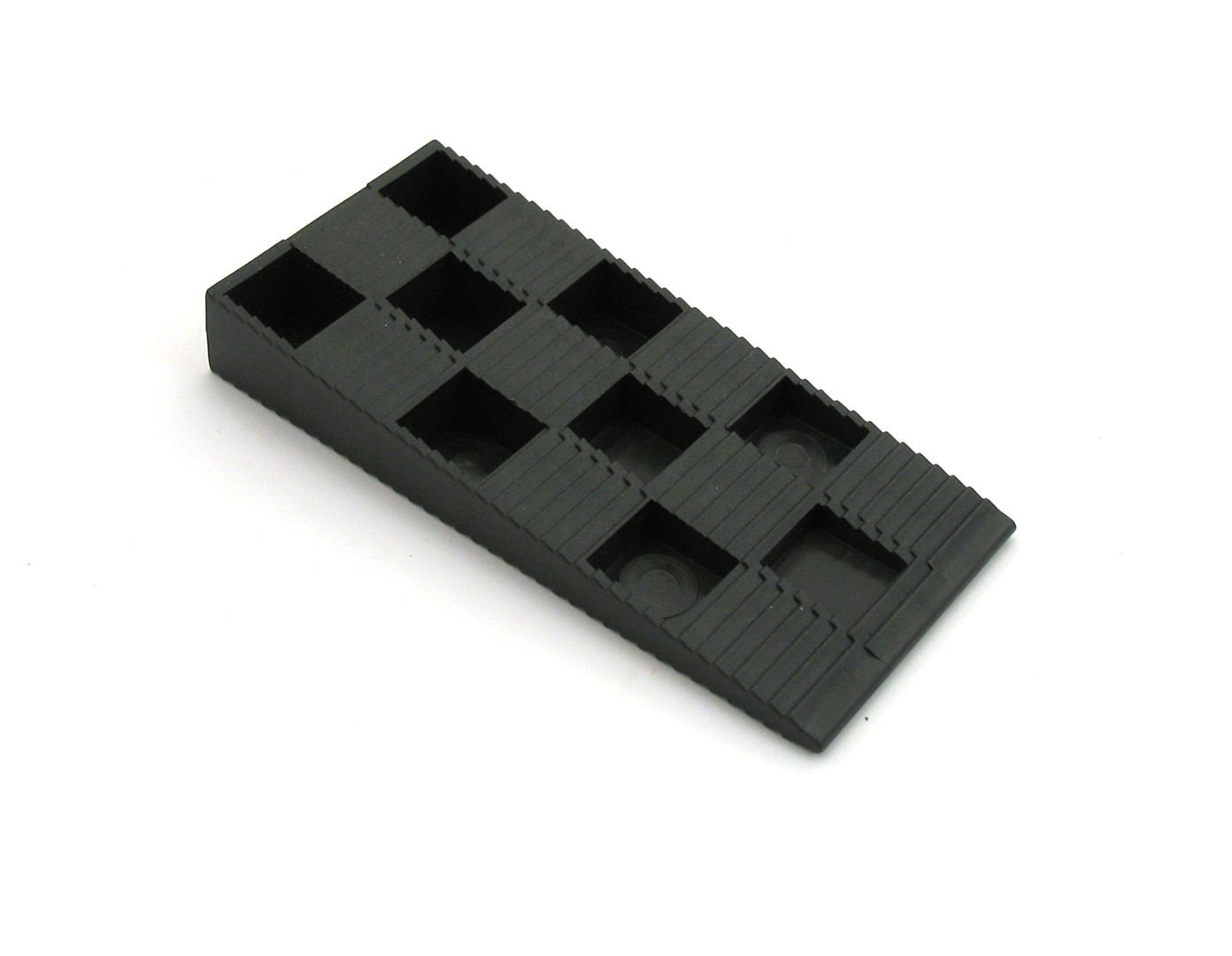 Klin do montażu okien, zbrojeń 14x43x90 op50szt