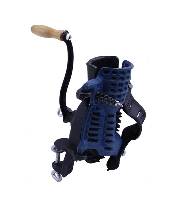 Łuszczarka do suszonej kukurydzy z nogami