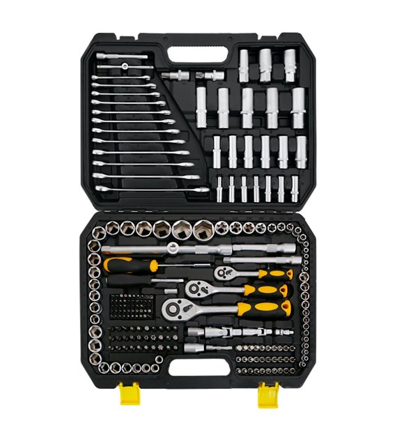 Klucze nasadowe w walizce 218cz 1/4 1/2 3/8