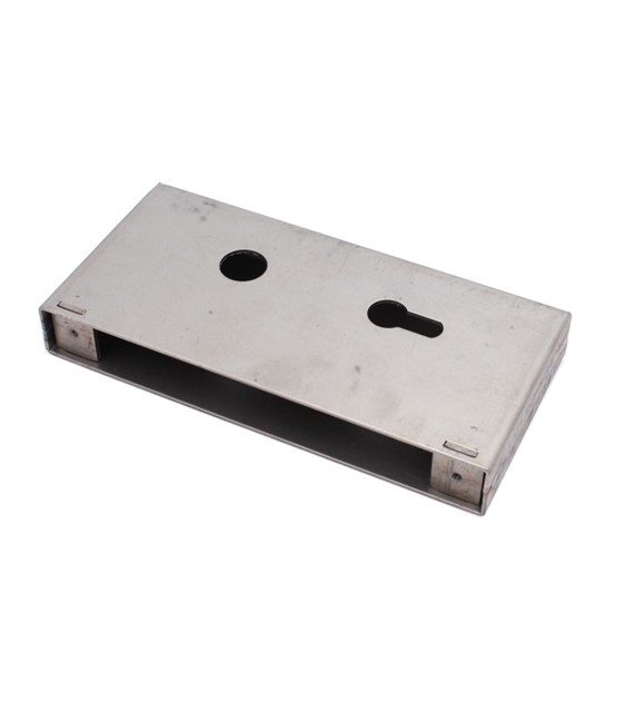 Puszka zamka hakowego ZHD F-60 (30x103x215)*